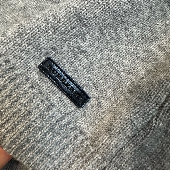 Burberry Children’s Sweater - Picture 9 of 9